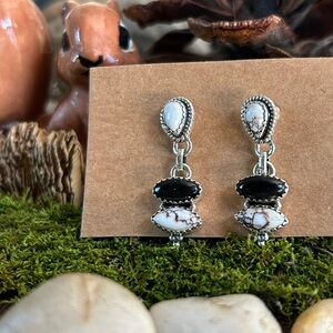 925 Sterling wild horse onyx earrings